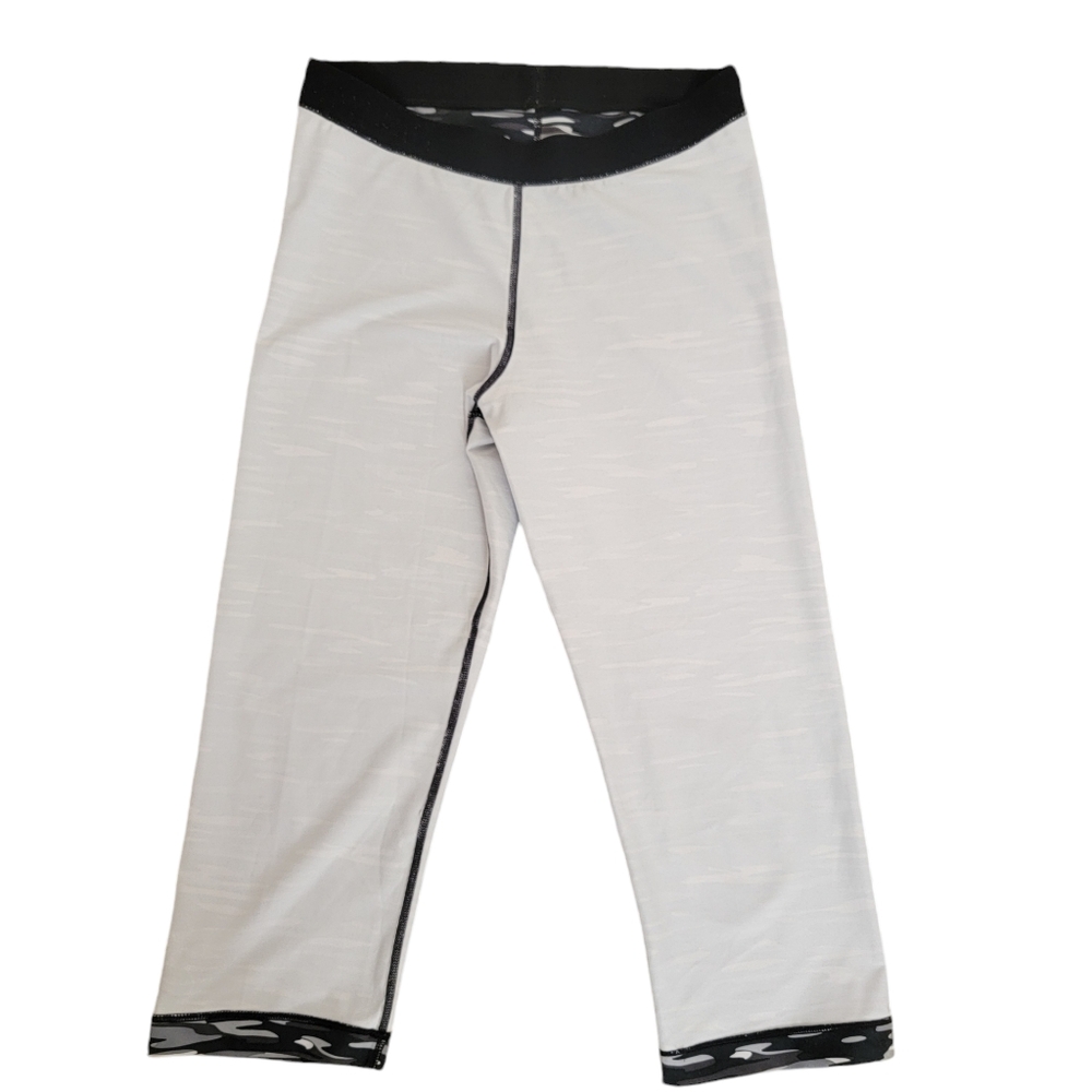 Nike Pro Women's Haze Dri-Fit Training Capri Legging Camo Black Grey Gym… - Picture 9 of 17